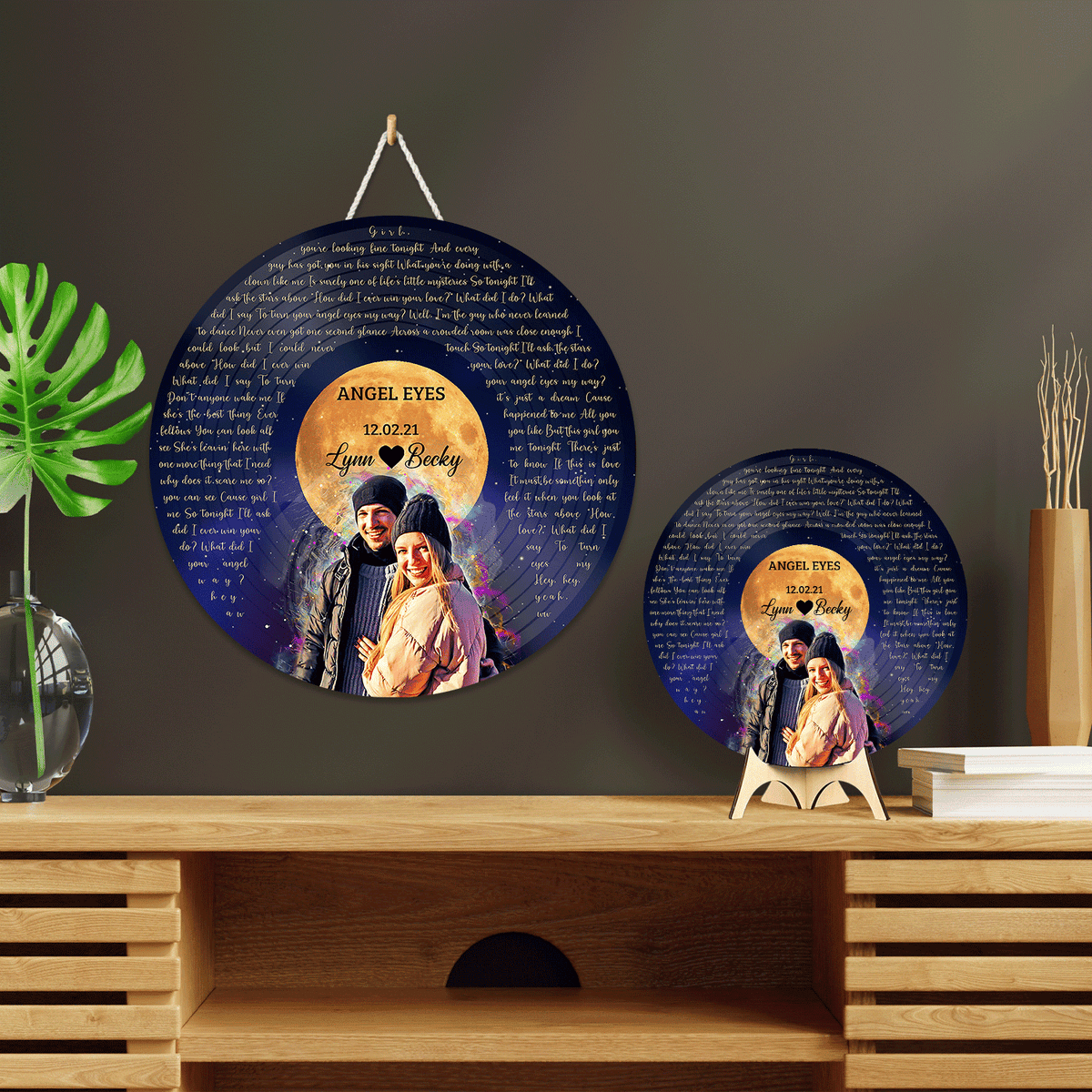 Personalized Song Lyrics and Portrait Round Wood Sign - Star Wave Style