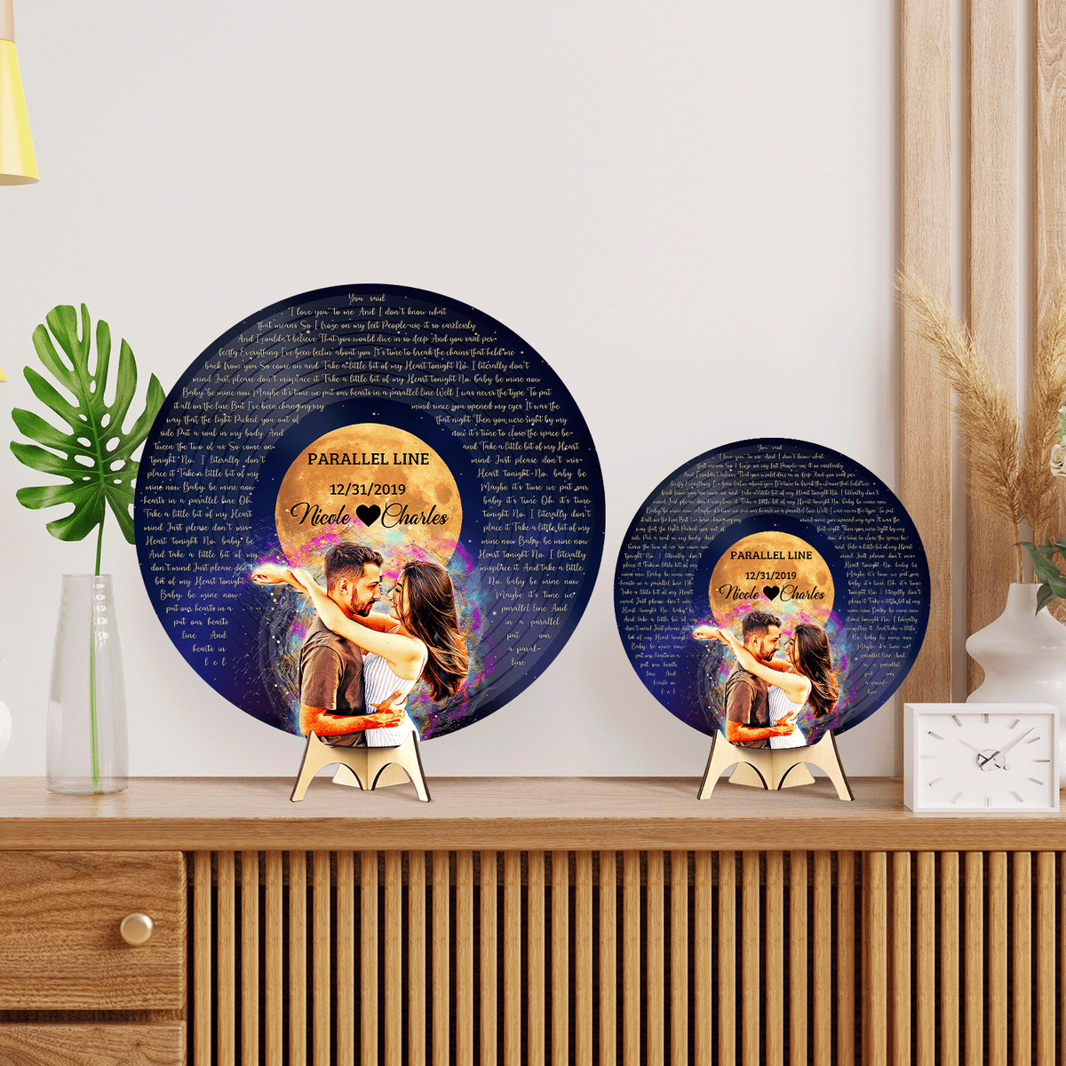 Personalized Song Lyrics and Portrait Round Wood Sign - Star Wave Style